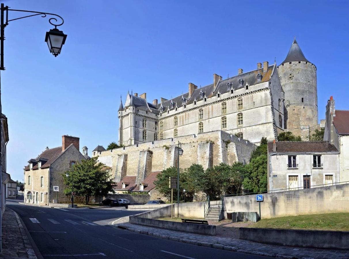 Maison Au Pied Du Chateau Châteaudun المظهر الخارجي الصورة